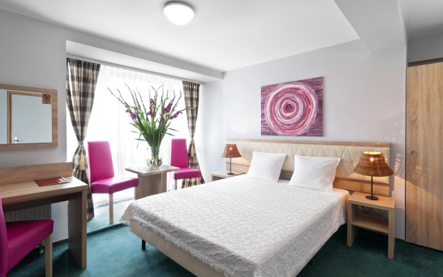 Petrus Hotel