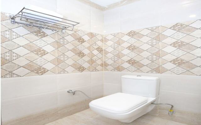 OYO 12258 Royal Residency