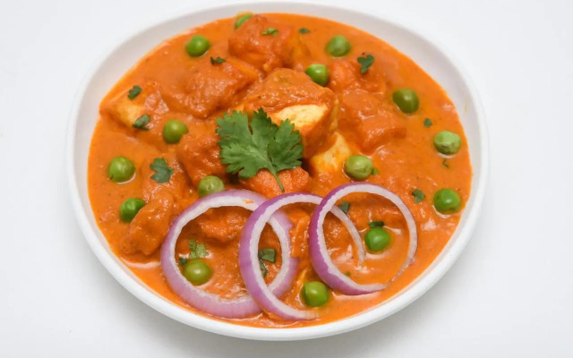 Collection O 79212 Dwarka Royal Inn