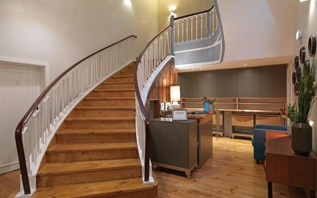 Santa Catarina FLH Suites