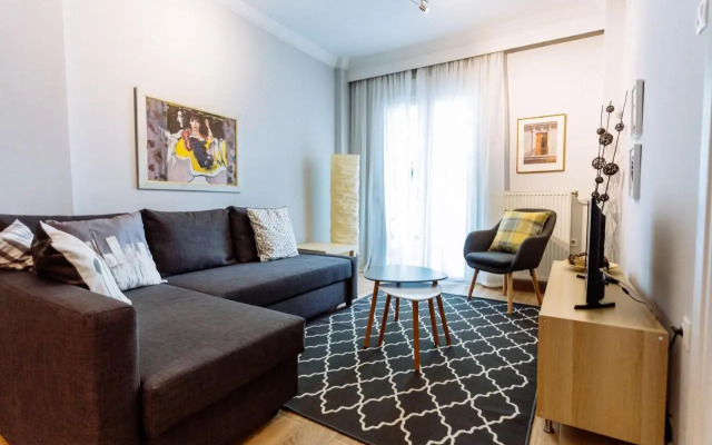 Luxurious & Modern | Walk Everywhere | 5★ Amenities
