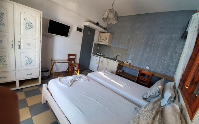 Panorama Studios & Apartments