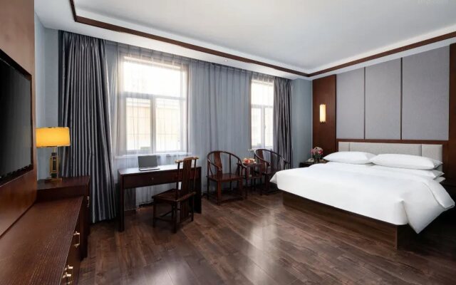 Vienna International Hotel of  Yingbin Road Altay Airport