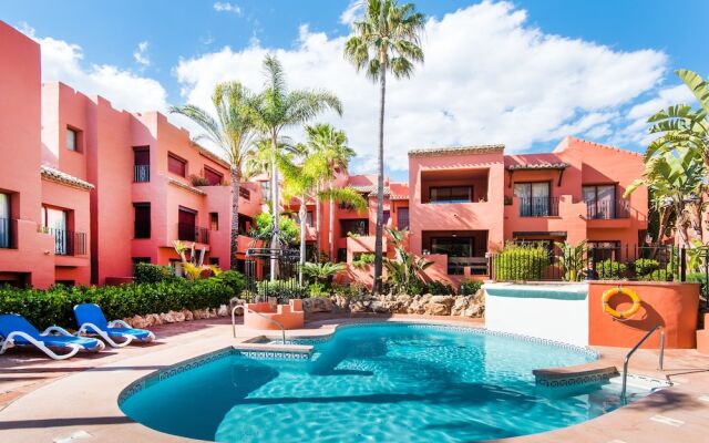 RentAndHomes Marbella Luxury Beach