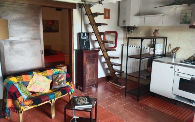 Remarkable 1-bed House in Pieve A Presciano