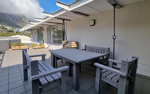 The Crystal - Spectacular sea Views in Camps Bay