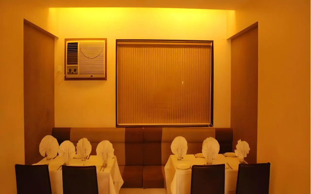Hotel Tanish Residency