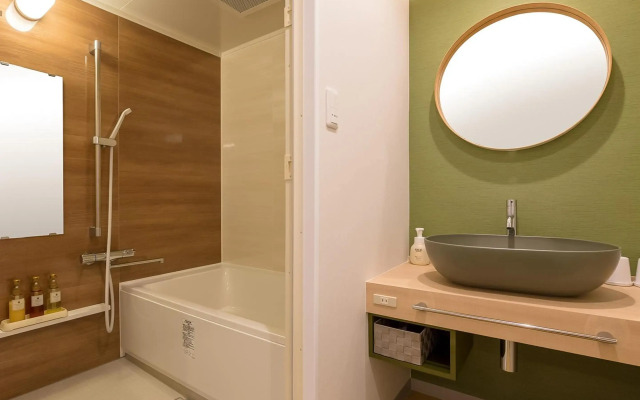 Tokai City Hotel