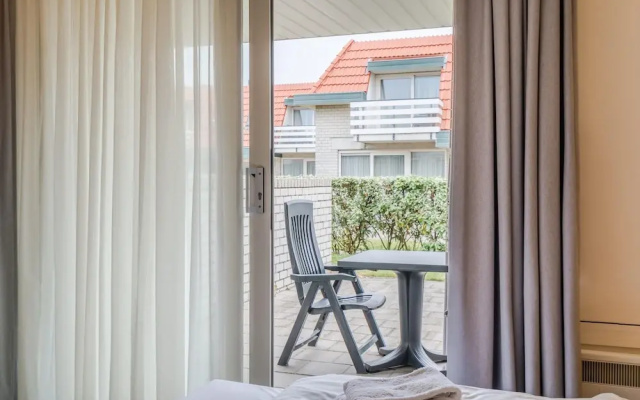 Apartment in De Koog With Free Parking