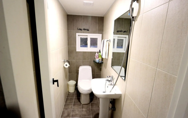 Just4u Guesthouse