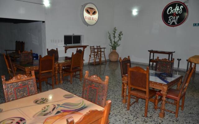 Hotel Mall Santana Del Río