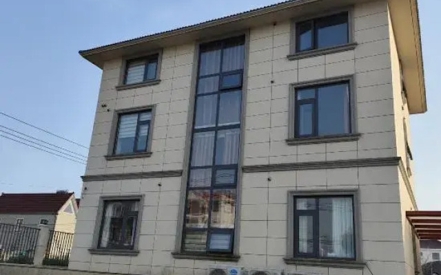 Shanghai Lingang Pengyuanju Maomao Homestay