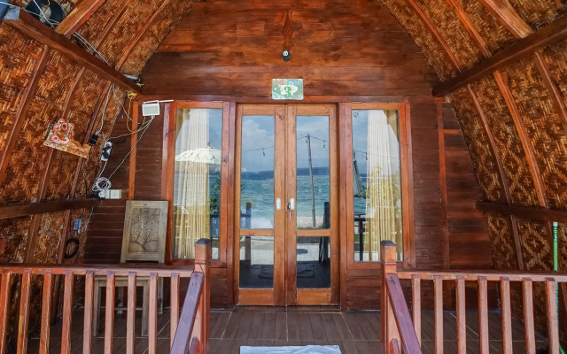 Road Beach Homestay