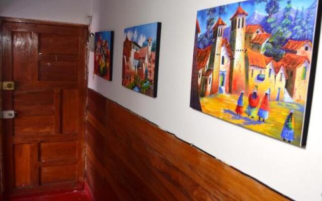 Carlos Guest House Cusco 1