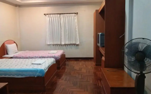 Boonsiri Guesthouse
