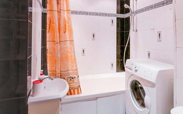 Rotas on Moskovskaya 224/15