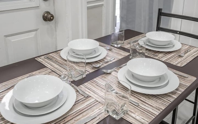 Huge and Lovely 16BR Apt