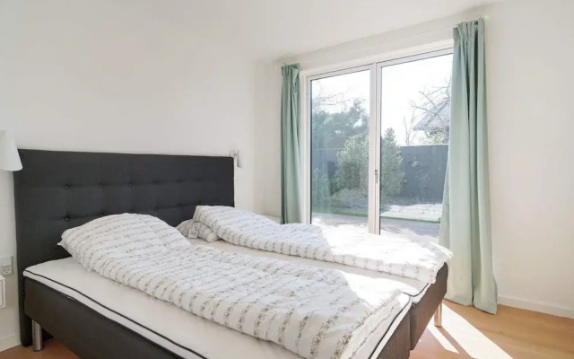 6 Person Holiday Home in Hornbaek