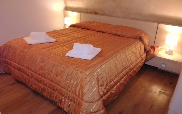 Sassi Sotto Le Stelle