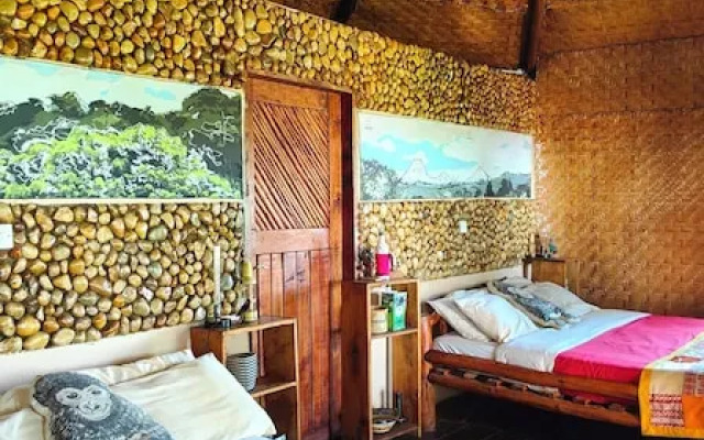 Agandi Uganda Eco-lodge