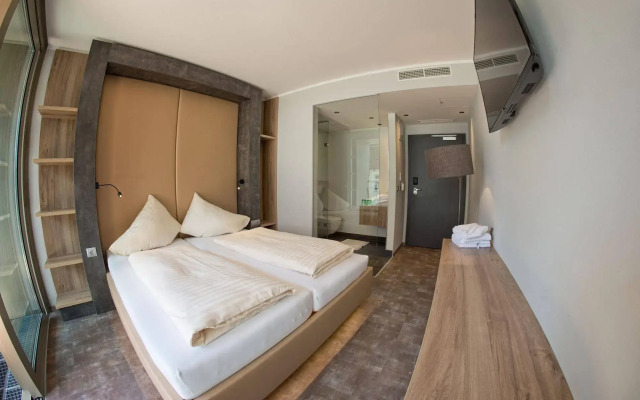 Hotel Rocket Rooms Velden