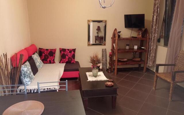 Cozy Apartment Alexandros near Aqueduct (Kamares)