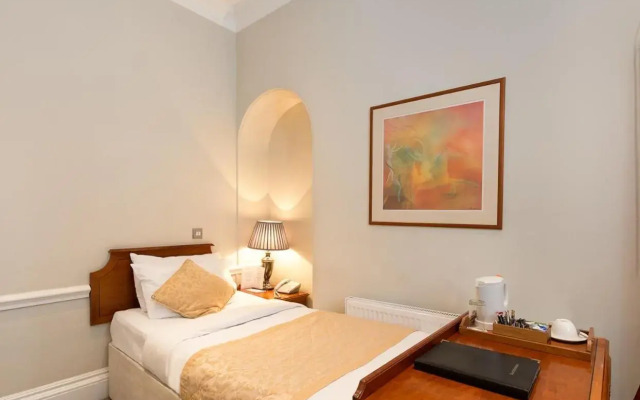 Staunton Hotel