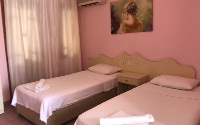 Lanova Hotel