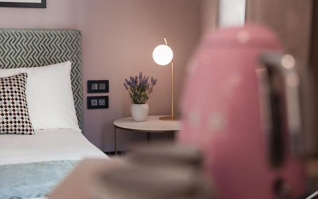 123 MAINSTREET boutique hotel