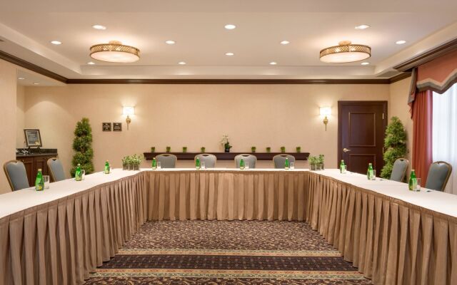 Homewood Suites by Hilton Toronto Oakville