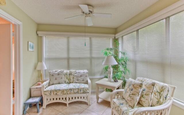 Harbour Oaks by Hodnett Cooper