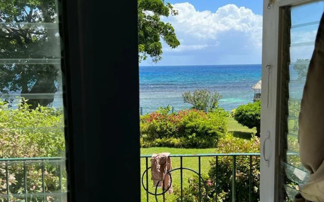 Immaculate 1-bed House in Ocho Rios