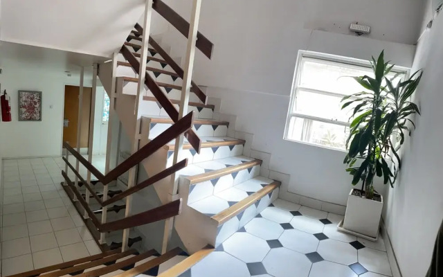 Portillo Apartments