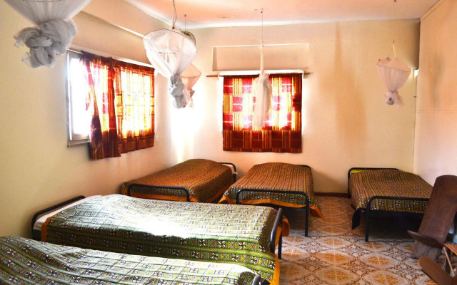 ViaVia Senegal Dakar - Hostel/Backpacker