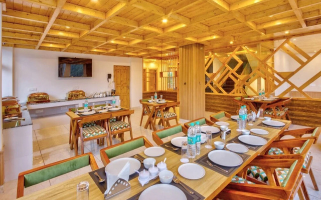 OnlyStay Matsya Manali