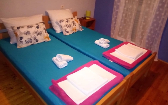 Apartment Tanja - comfortable and close to the sea A1 Tisno, Island Murter