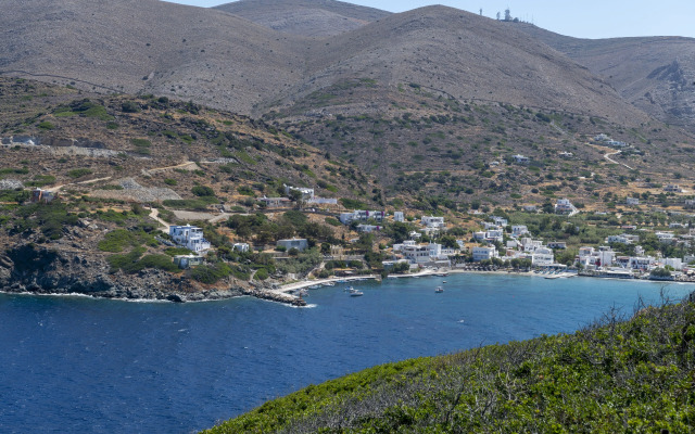 Chrysonisos Suites