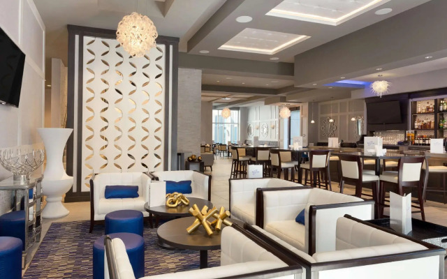 Embassy Suites by Hilton Kansas City Olathe