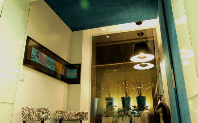 Amérian Tucuman Apart And Suites