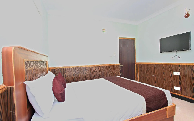 Capital O 8709 Hotel Rain Forest