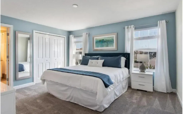 Four-Bedroom Townhome Kissimmee