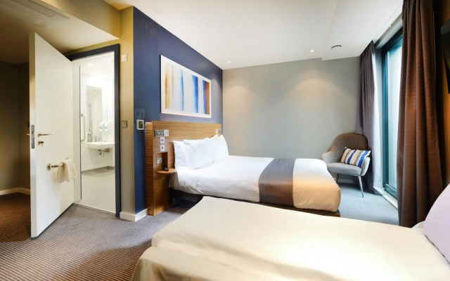Travelodge PLUS Dublin City Centre