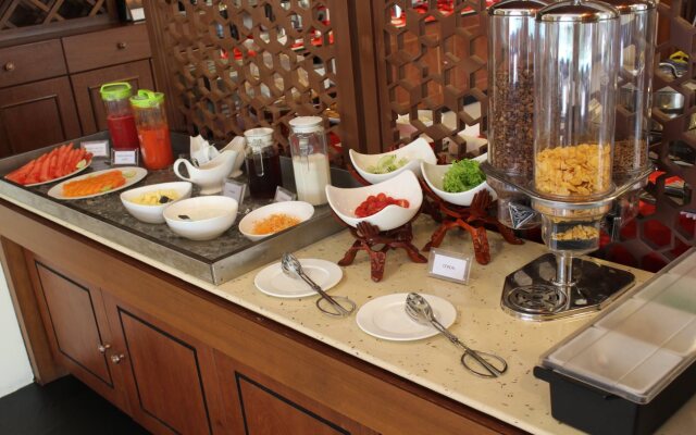 Hotel M
