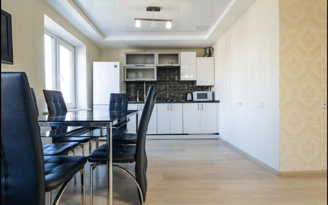 Luxury 2-bedroom Most City Area, center