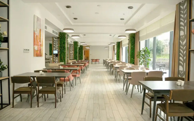 Qarabag Hotel