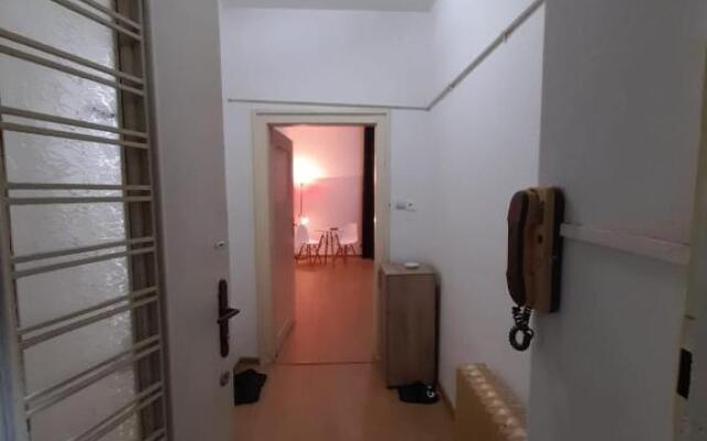 Piata Unirii- 1 Room Studio Apartment
