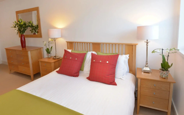 Highland Apartments By Mansley
