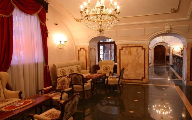 Garni Hotel Leopold I