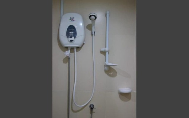 YYK 1Borneo Condominium