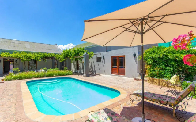 Olive Tree Lodge